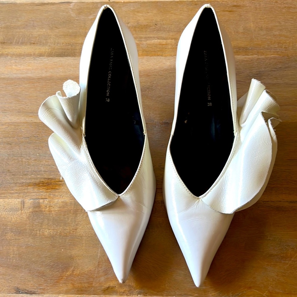 Zara Basic White Patent Leather Shoes With Side Ruffle - Size 38 EU/7.5 US